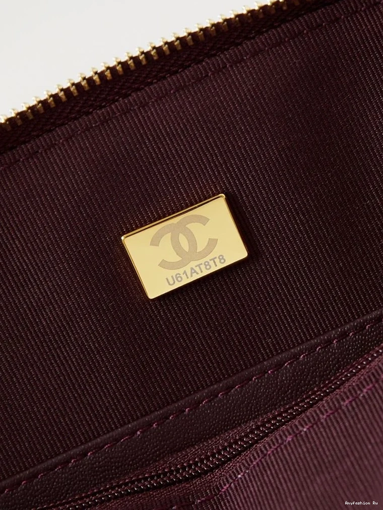53907 Other EyeCatching Chanel Stachel Bags 0627
